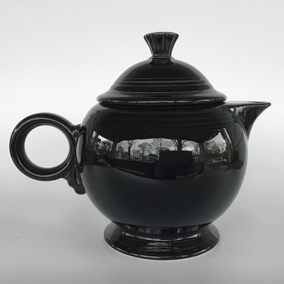 Vintage Fiesta Black Teapot with Lid Excellent Condition - Picture 7 of 13